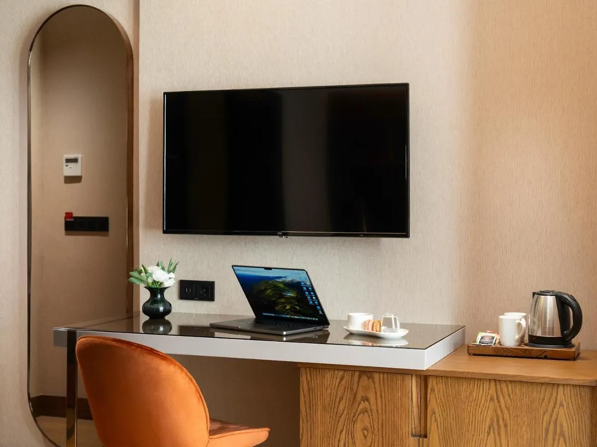 Nex Hotel Istanbul City Center 4*,